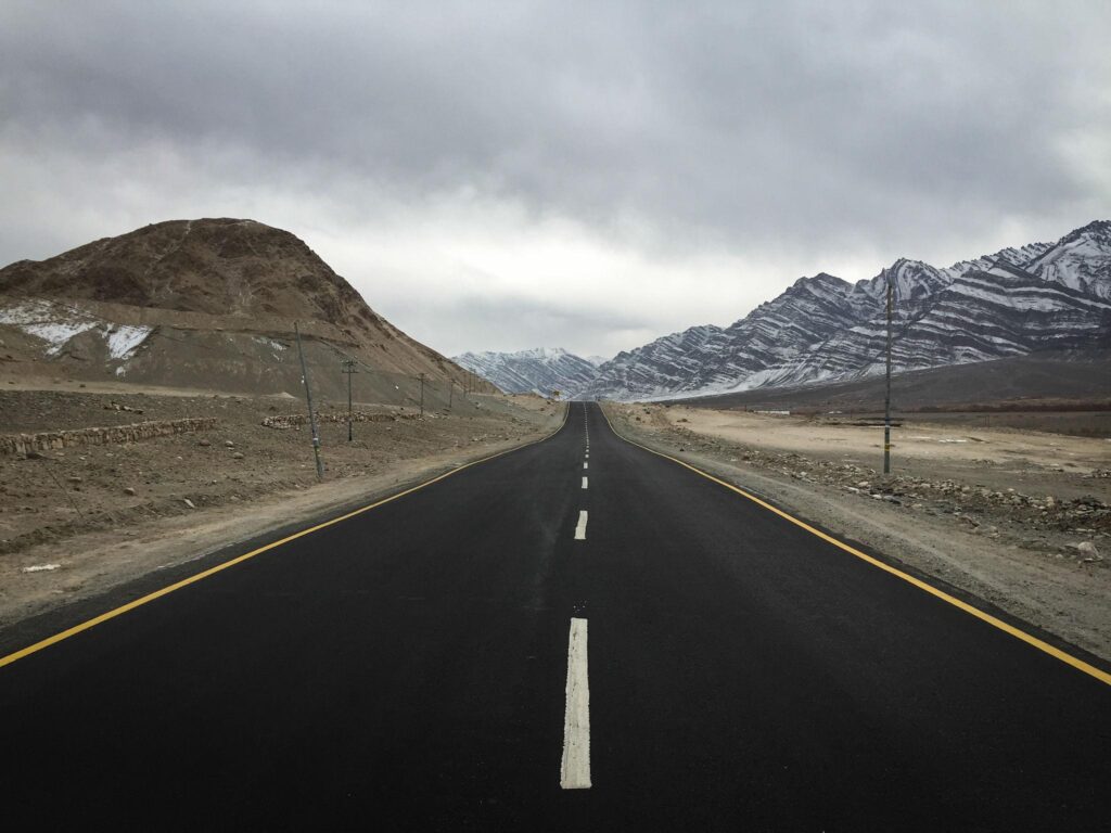 Zikaresafar Road image